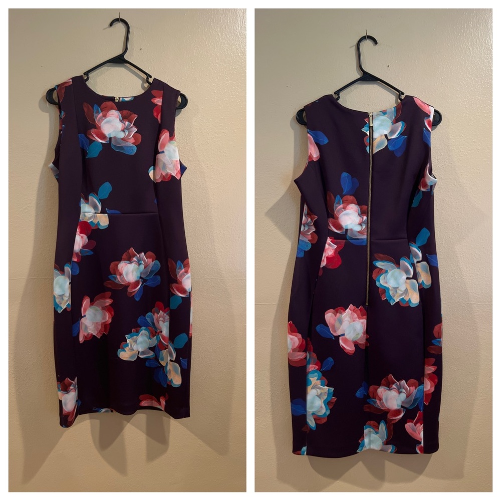 Floral pattern dress.